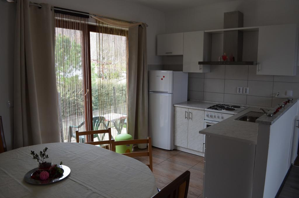באסקה Apartments Nina מראה חיצוני תמונה
